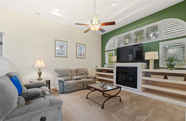 40 EDGEWATER DRIVE, Palm Coast, FL 32164