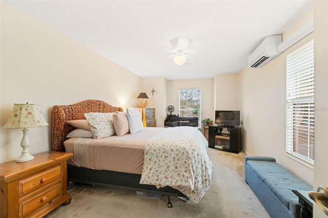 40 EDGEWATER DRIVE, Palm Coast, FL 32164