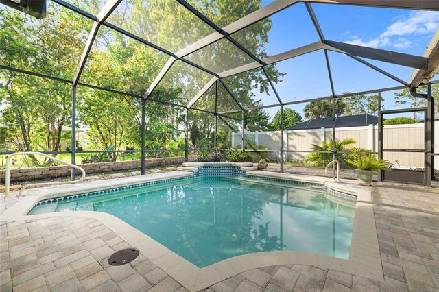 40 EDGEWATER DRIVE, Palm Coast, FL 32164