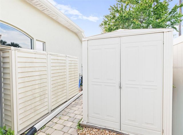 40 EDGEWATER DRIVE, Palm Coast, FL 32164