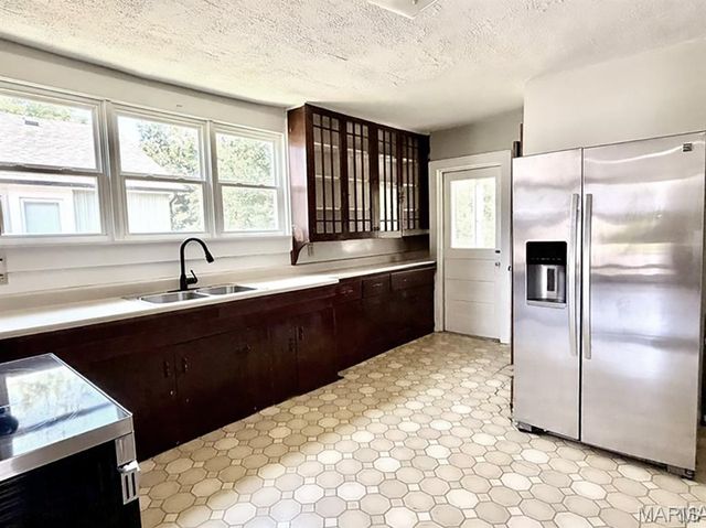 8 Lindner Lane, Union, MO 63084