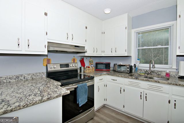 1055 Skyline Drive, Toccoa, GA 30577