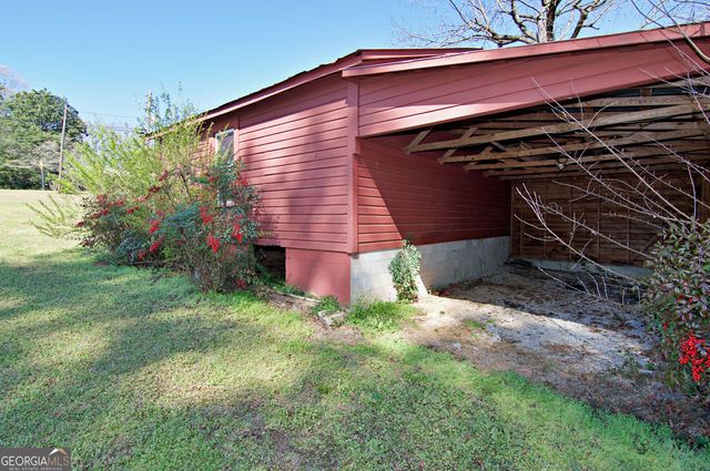 1055 Skyline Drive, Toccoa, GA 30577