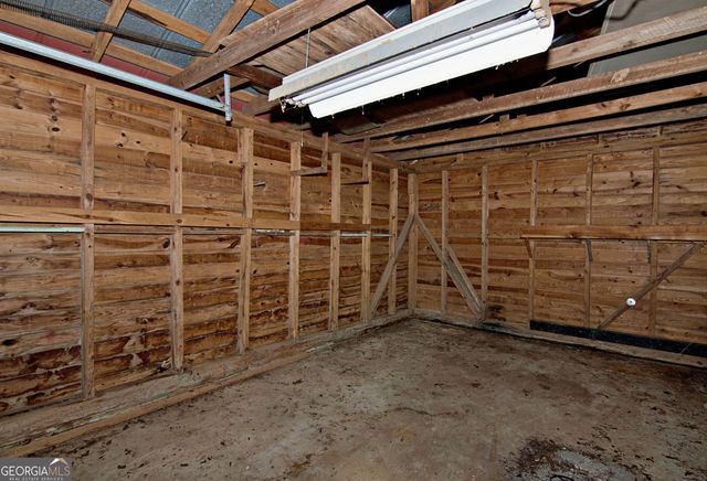 1055 Skyline Drive, Toccoa, GA 30577