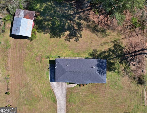 1055 Skyline Drive, Toccoa, GA 30577