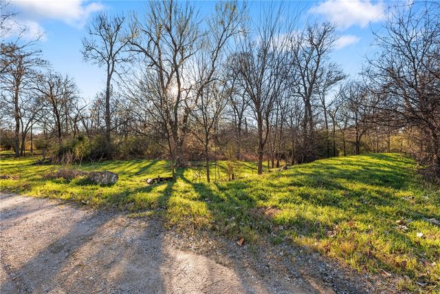 25 Ranchero Road, College Station, TX 77845