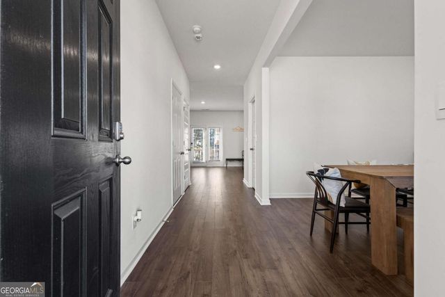 1241 Richmond Court SE, Atlanta, GA 30354