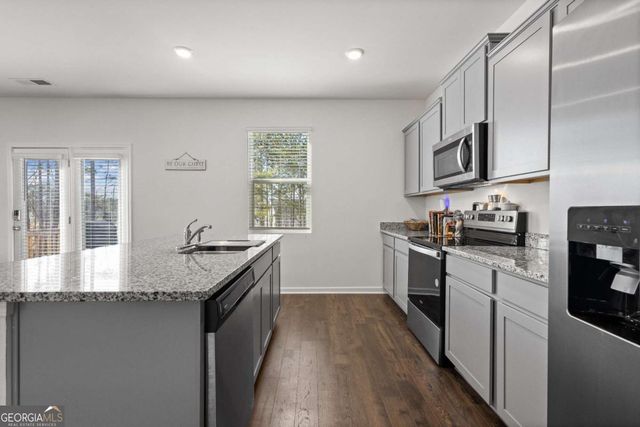 1241 Richmond Court SE, Atlanta, GA 30354