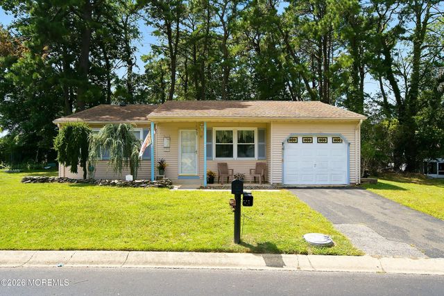 47 Keene Street 72, Whiting, NJ 08759