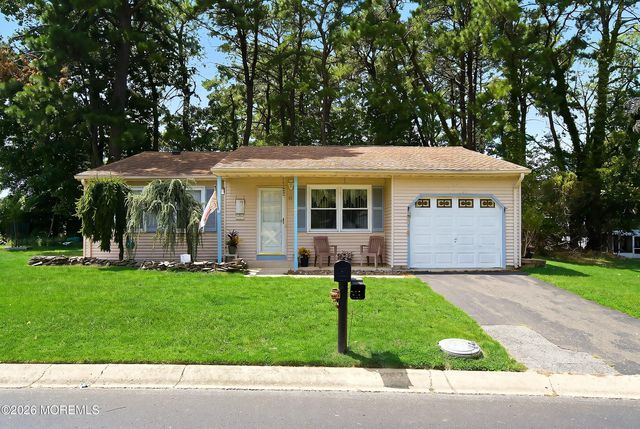 47 Keene Street 72, Whiting, NJ 08759