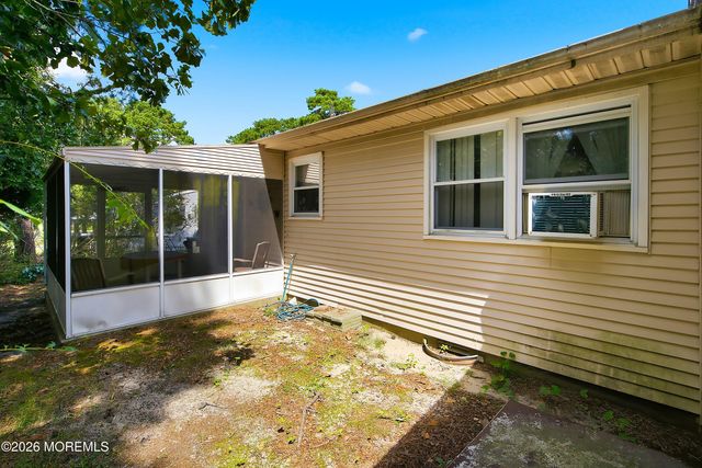 47 Keene Street 72, Whiting, NJ 08759
