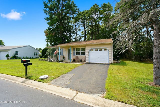 47 Keene Street 72, Whiting, NJ 08759