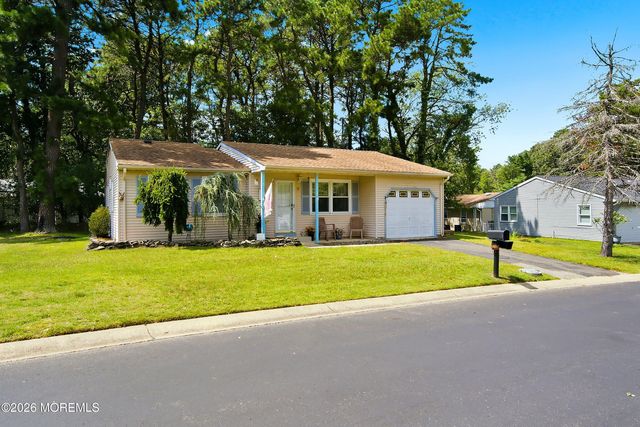 47 Keene Street 72, Whiting, NJ 08759