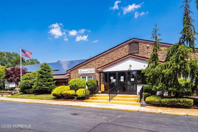 47 Keene Street 72, Whiting, NJ 08759