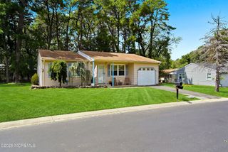 47 Keene Street 72, Whiting, NJ 08759