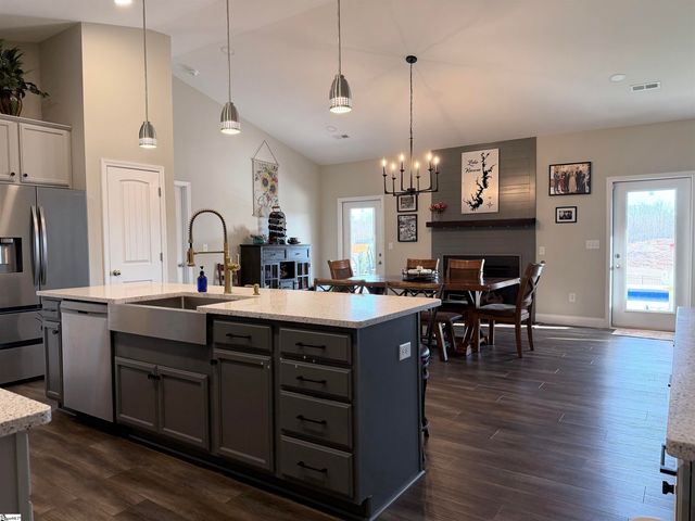 203 Legacy Lane, Pickens, SC 29671