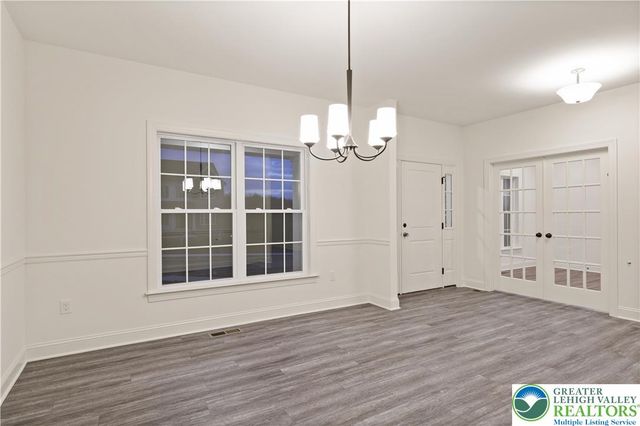 20 Lillian Court 7, Williams Twp, PA 18042