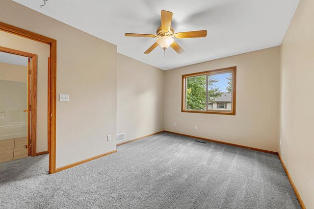 1745 Cornerstone Lane, Owatonna, MN 55060