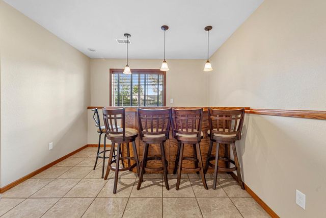 1745 Cornerstone Lane, Owatonna, MN 55060