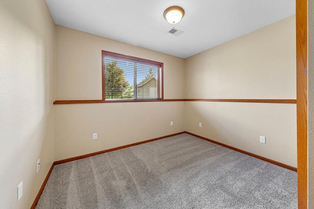 1745 Cornerstone Lane, Owatonna, MN 55060