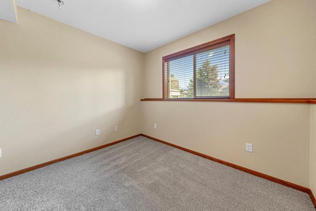 1745 Cornerstone Lane, Owatonna, MN 55060