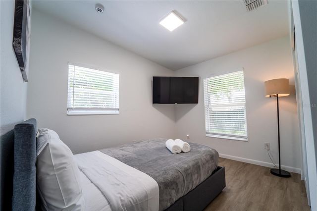 39352 COUNTY ROAD 54, Zephyrhills, FL 33542