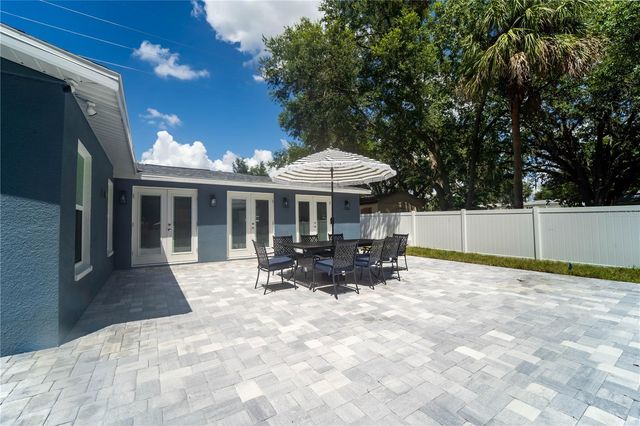 39352 COUNTY ROAD 54, Zephyrhills, FL 33542