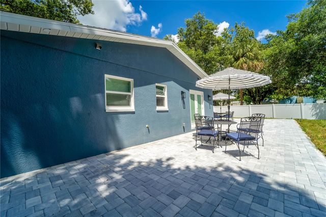 39352 COUNTY ROAD 54, Zephyrhills, FL 33542