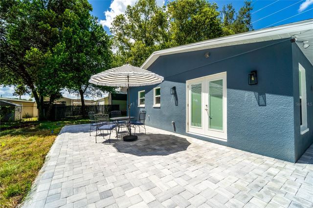 39352 COUNTY ROAD 54, Zephyrhills, FL 33542