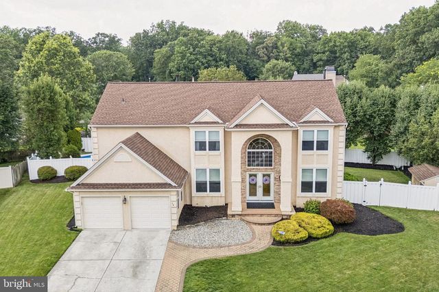 74 THORNWOOD LN, Sewell, NJ 08080