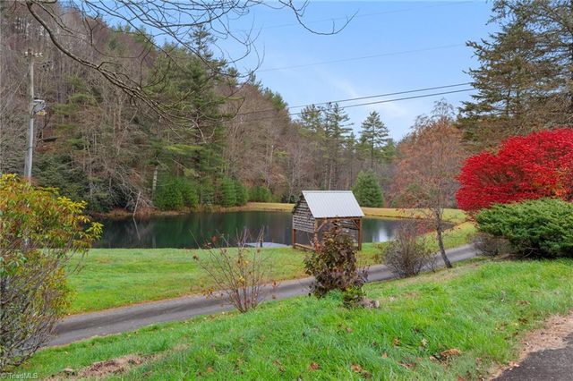 339 Stillhouse Branch Road, Laurel Springs, NC 28644