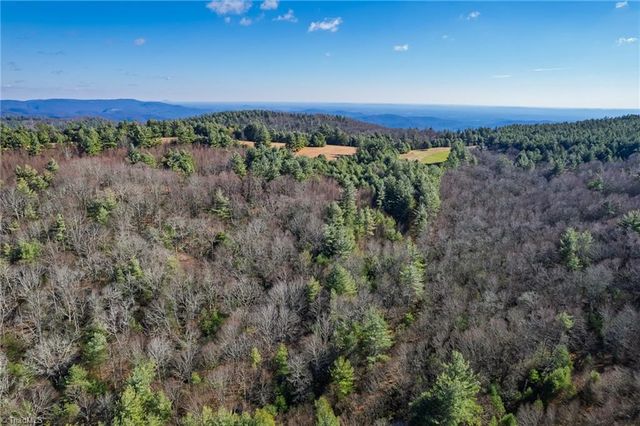 339 Stillhouse Branch Road, Laurel Springs, NC 28644