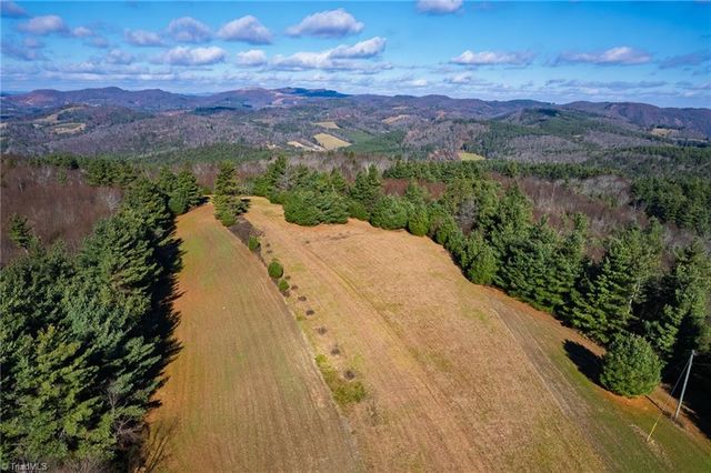 339 Stillhouse Branch Road, Laurel Springs, NC 28644