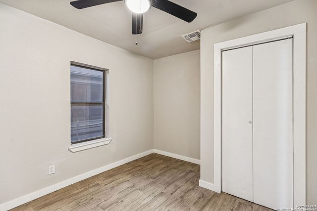 2038 Hidalgo, San Antonio, TX 78207