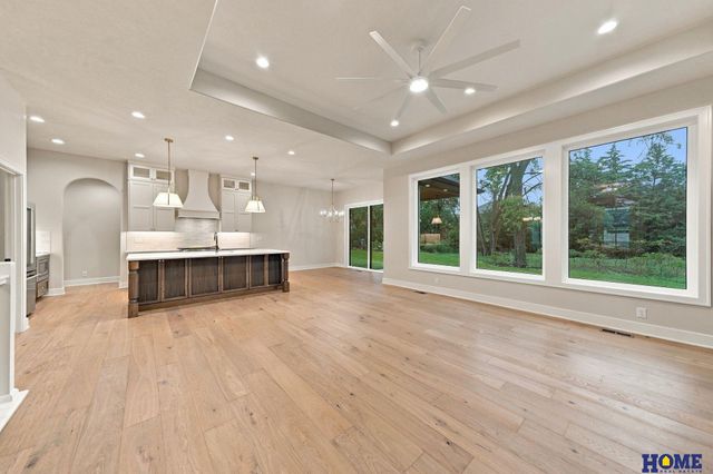 9210 Triana Lane, Lincoln, NE 68510