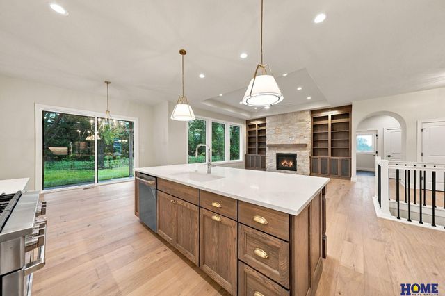 9210 Triana Lane, Lincoln, NE 68510