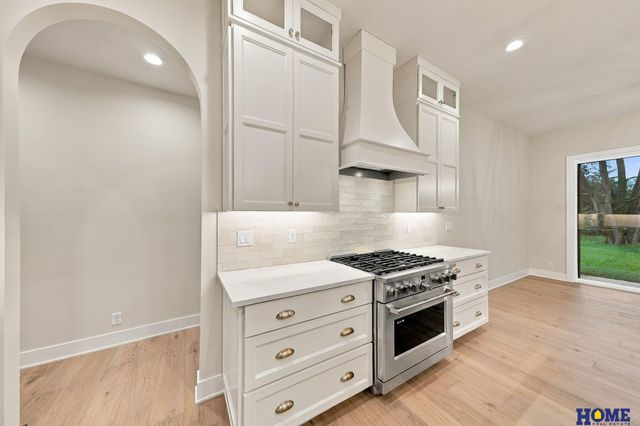 9210 Triana Lane, Lincoln, NE 68510