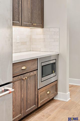 9210 Triana Lane, Lincoln, NE 68510
