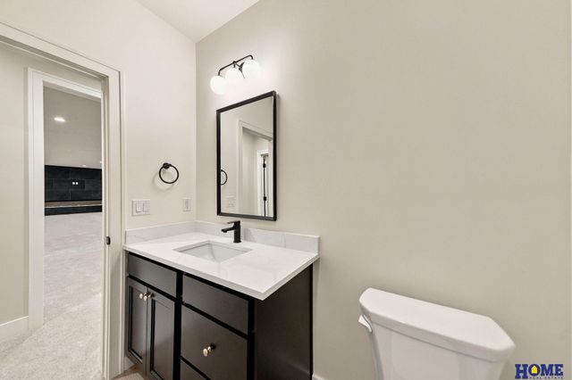 9210 Triana Lane, Lincoln, NE 68510