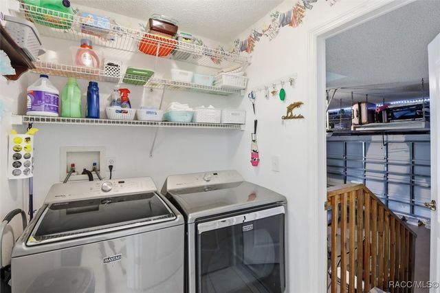 11440 W Waterway Drive, Homosassa, FL 34448