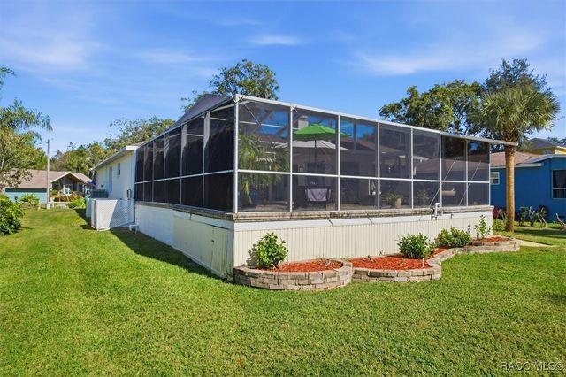 11440 W Waterway Drive, Homosassa, FL 34448