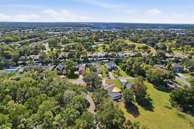 11440 W Waterway Drive, Homosassa, FL 34448