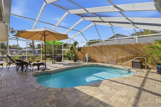 11440 W Waterway Drive, Homosassa, FL 34448