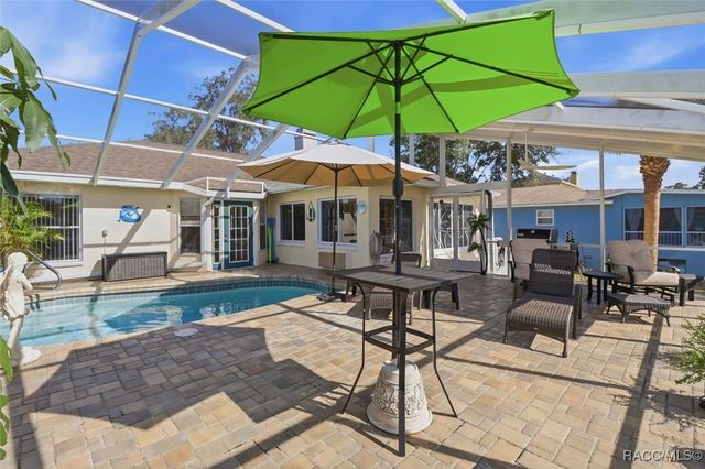 11440 W Waterway Drive, Homosassa, FL 34448