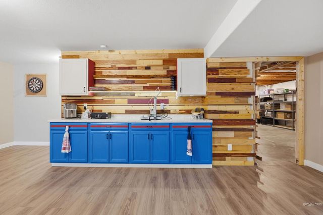 1073 W Mescalero Dr, Pueblo, CO 81007