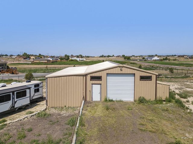 1073 W Mescalero Dr, Pueblo, CO 81007