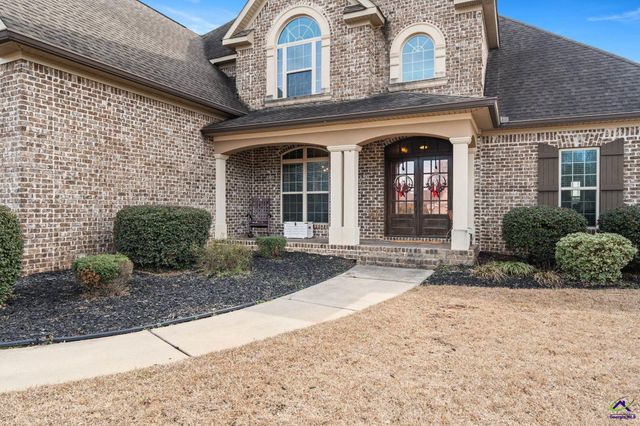 1008 Chattahoochee Drive, Bonaire, GA 31005