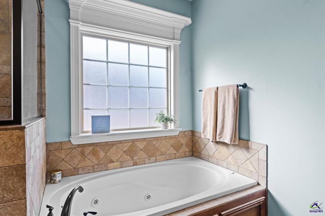 1008 Chattahoochee Drive, Bonaire, GA 31005