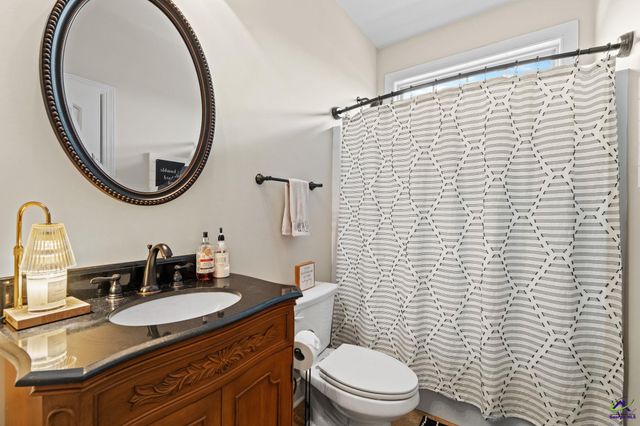 1008 Chattahoochee Drive, Bonaire, GA 31005