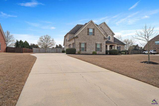 1008 Chattahoochee Drive, Bonaire, GA 31005